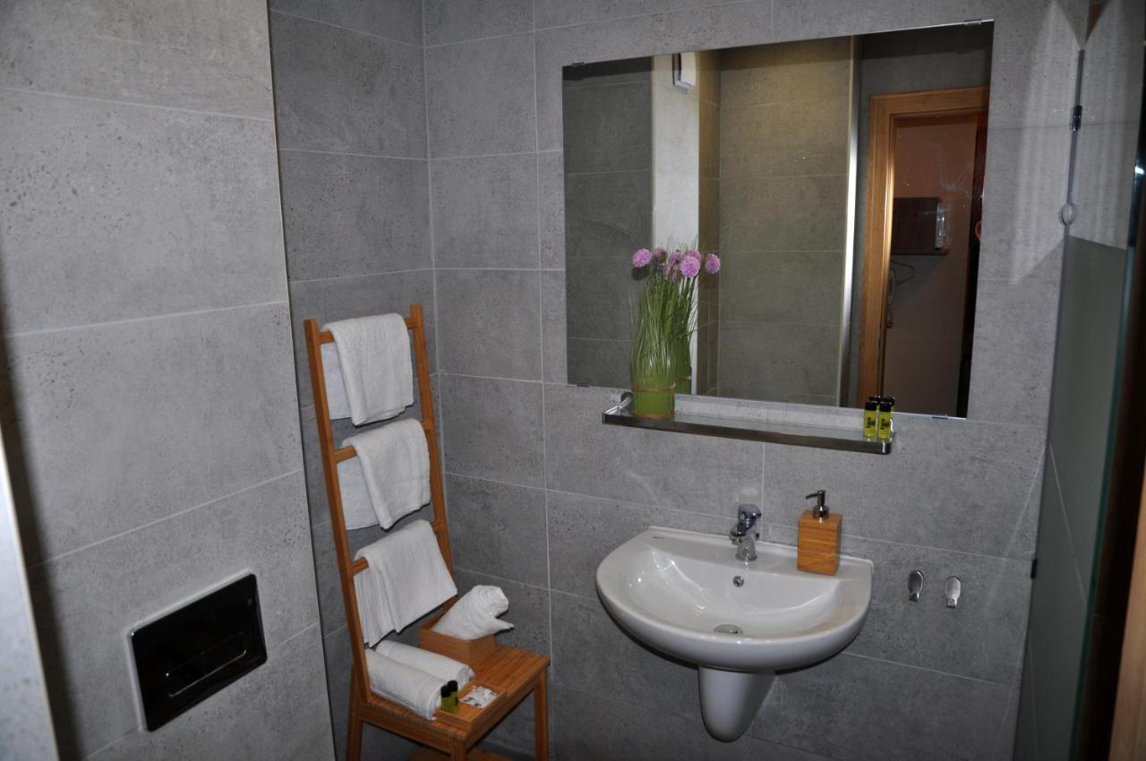 Hashtag Studio Borovets Luaran gambar